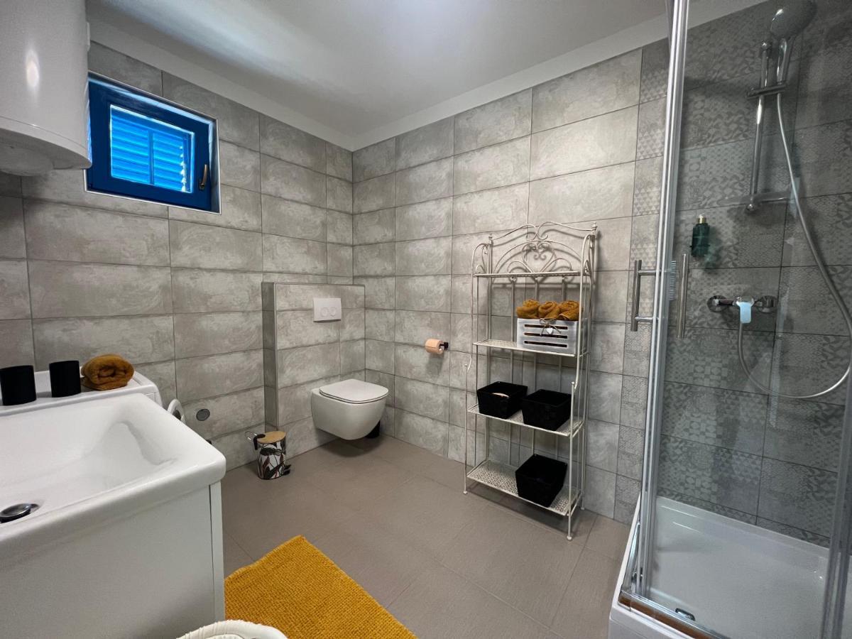 Appartement Lolita à Rijeka Extérieur photo